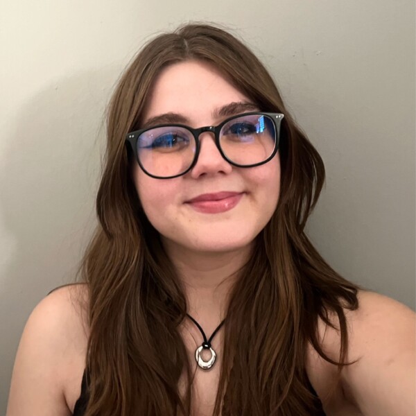 Kennedi Melnick, Stagecoach Calgary East teacher (Early Stages)